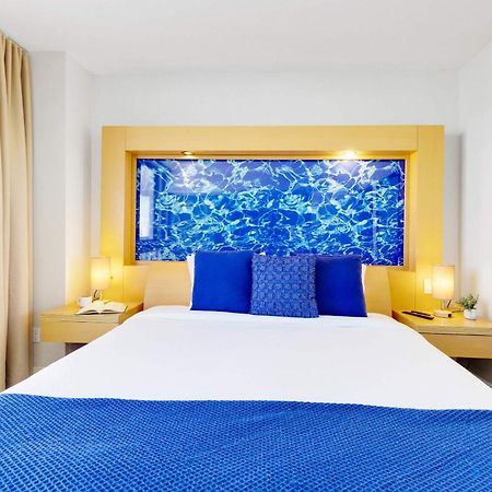 Beachfront Resort - Pool - Ocean View Balcony- Gym Маями Бийч Екстериор снимка